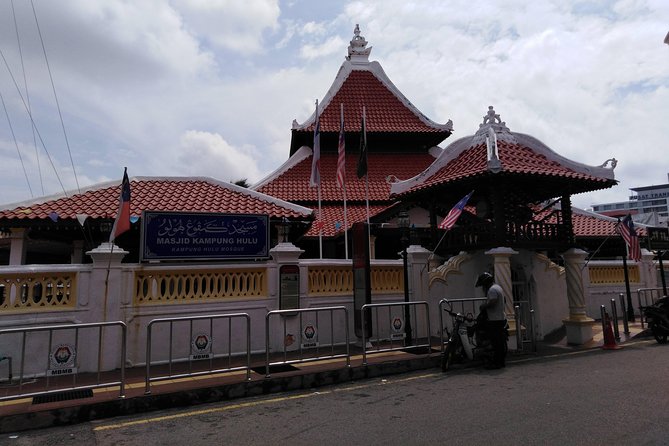 Malacca Heritage City Day Trip - The Melaka Straits Mosque above the sea