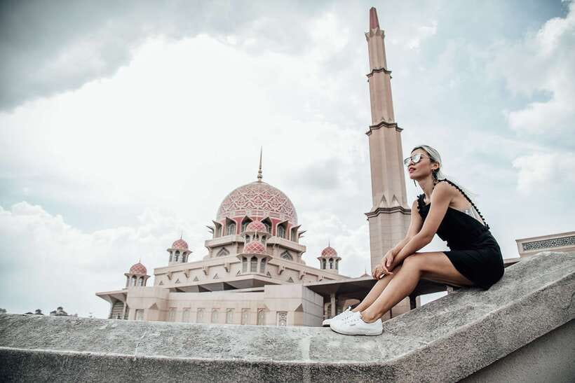 Malacca Instagram Tour: Top Spots (Private & All-Inclusive) - Jonker Street: Malacca’s best-known old-town stop