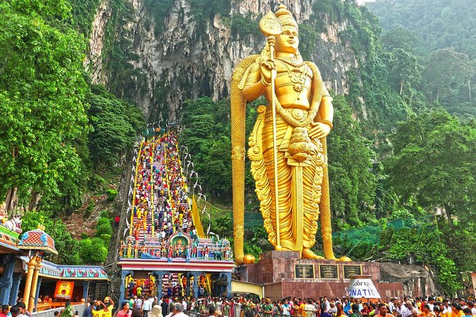 Malaysia Countryside And Batu Caves Tour - The 272-step climb and who will enjoy it
