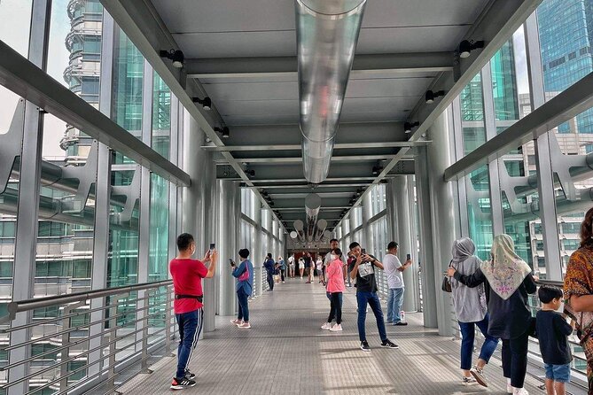 Malaysia Petronas Twin Tower Observation Deck E-Tickets - When to go and how to plan the rest of your day