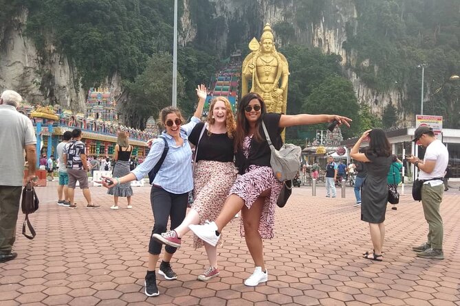 MALAYSIAN CULTURE, TRADITION and NATURE TOUR (All in One Day) - Sri Maha Mariamman Temple and Thean Hou Temple