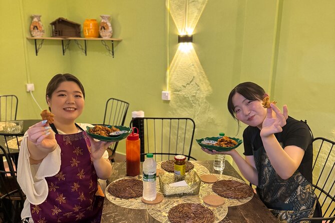 Malaysian Hands-On Cooking Class : Masala Medley - Cooking above Jalan Imbi, one station at a time