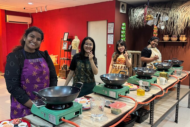 Malaysian Hands-On Cooking Class : Masala Medley - Kesari and masala chai close the session