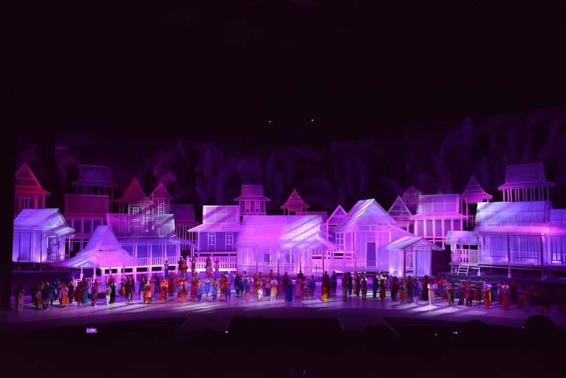 Melaka: Encore Melaka 70 mins Live Performance Ticket - The technology is the main event