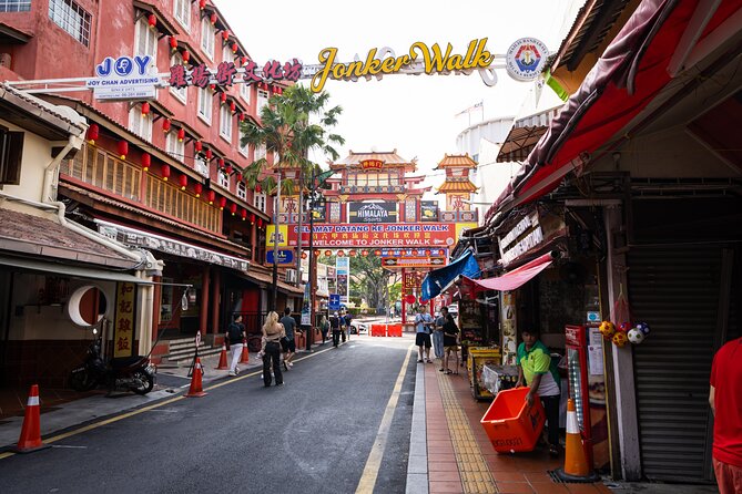 Melaka UNESCO City Guided Walking Tour - Tip Based - Malay royalty and the fort gate at A Famosa