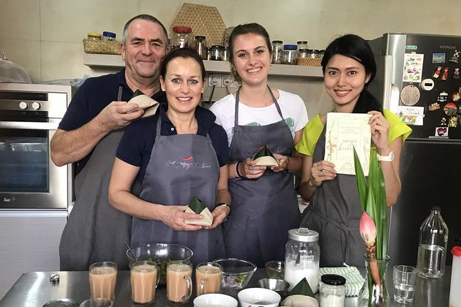New Malaysian Kitchen Cooking Class and Garden Tour - A family kitchen instead of a cooking-school stage