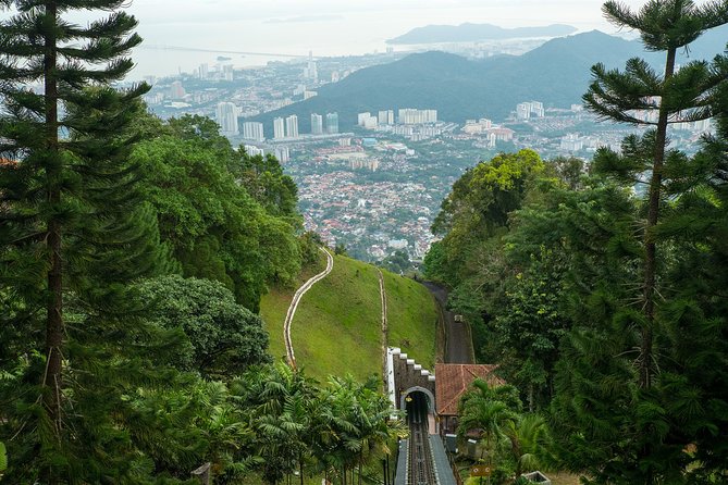 Penang Hill and the Kek Lok Si Temple - Taking the funicular up Penang Hill