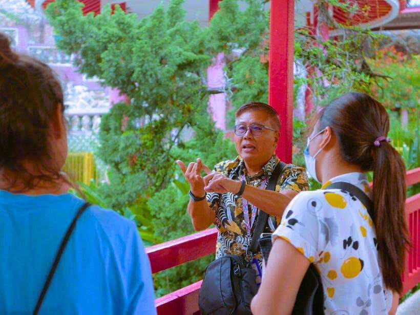 Penang: Kek Lok Si Temple and Penang Hill Guided Tour - At a Glance: Temple Detail and Hilltop Views
