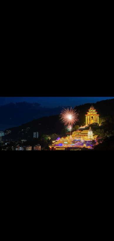 Penang: Penang Island Full-Day Private Tour - Penang Hill and Kek Lok Si Temple