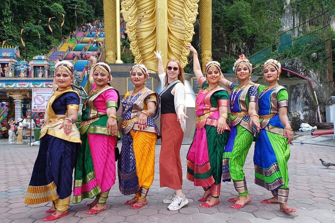 Perfect Day: Kuala Lumpur City, Batu Caves & Fireflies Tour - Merdeka Square and the story of independent Malaysia