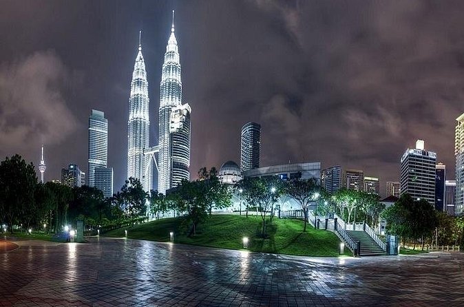 Petronas Twin Tower E-Ticket Including The Skybridge - Choosing the Right Time of Day