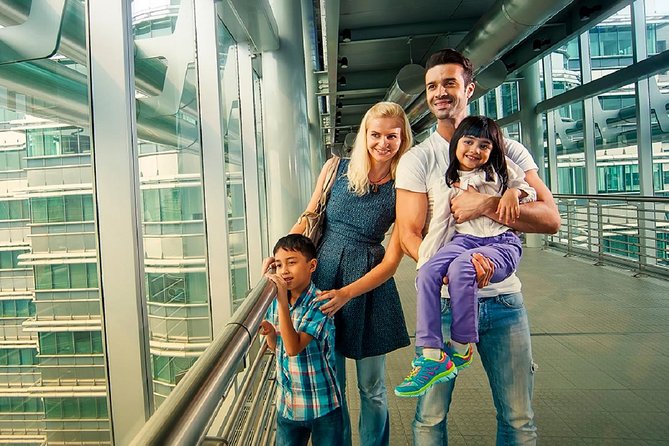 Petronas Twin Towers Admission Tickets (E-Tickets) - Getting to the Check-In Area at KLCC