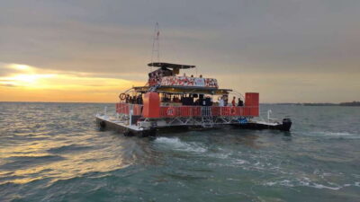 Breathtaking Dickson Dragon Sunset Cruise