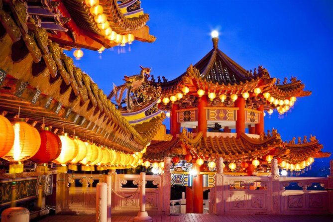Private FullDay Tour includes Petronas Twin Towers & Batu Caves - The mosque, monument, and palace make a compact civic district