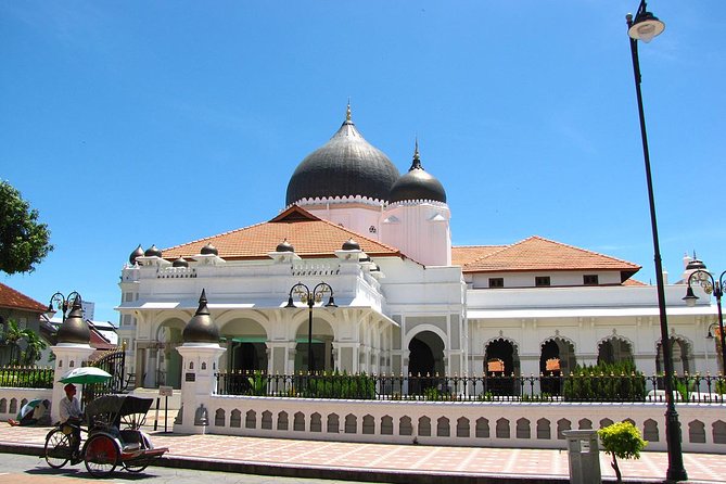 Private George Town UNESCO Heritage Walking Tour - Why this private George Town walk works well