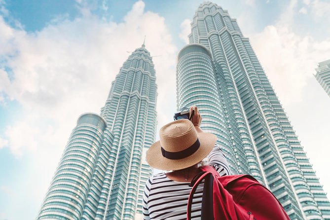 Private Guided Kuala Lumpur Day Trip With Lunch - Petronas Twin Towers: The Main Event