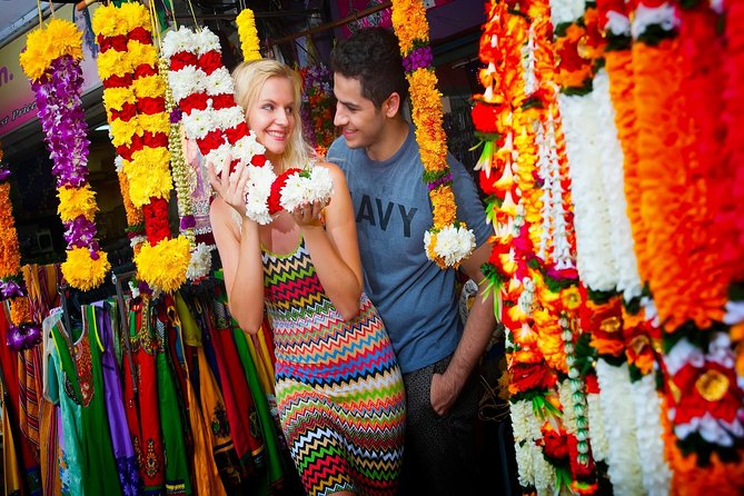 Private Half-Day Batu Caves and Cutural Tour in Kuala Lumpur - Chinatown and Central Market in a short window