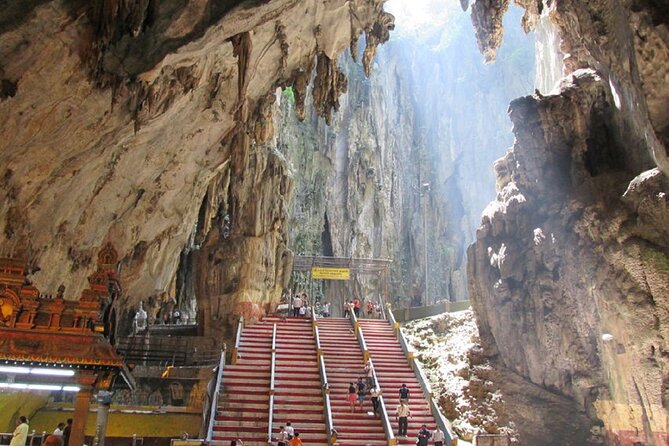 Private Half-Day Batu Caves and Cutural Tour in Kuala Lumpur - Guides, flexibility, and the pace of the day