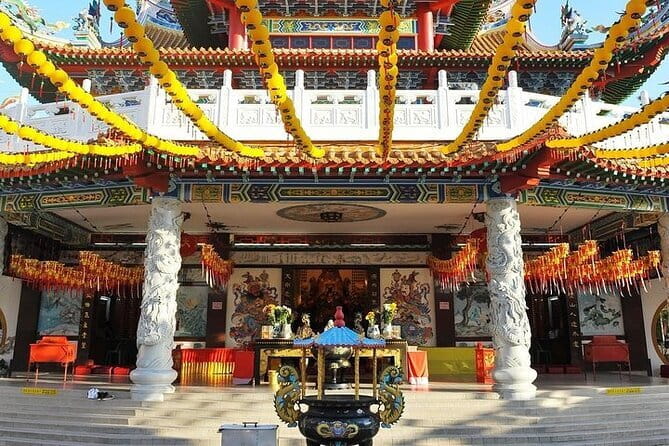 Private Half-Day Cultural Tour in Kuala Lumpur - Seeing Thean Hou Temple’s six-tiered design