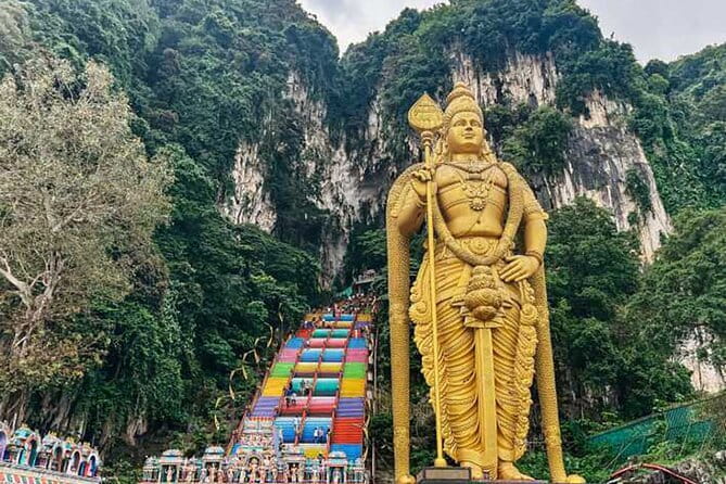 Private Half-Day Cultural Tour in Kuala Lumpur - What the driver adds to the experience