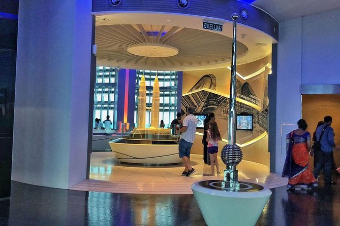 Private Half-Day Kuala Lumpur City Exploration Tour - Merdeka Square and the Sultan Abdul Samad Building