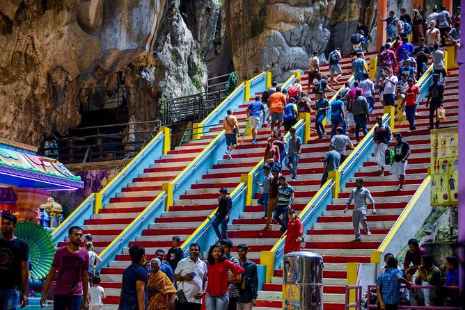 Private Half-Day Temples and Cultural Tour in Kuala Lumpur - The guide makes or breaks the day