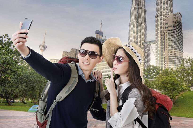 Private Kuala Lumpur and Putrajaya Highlights in One Day - Petronas Twin Towers and Kuala Lumpur’s modern face