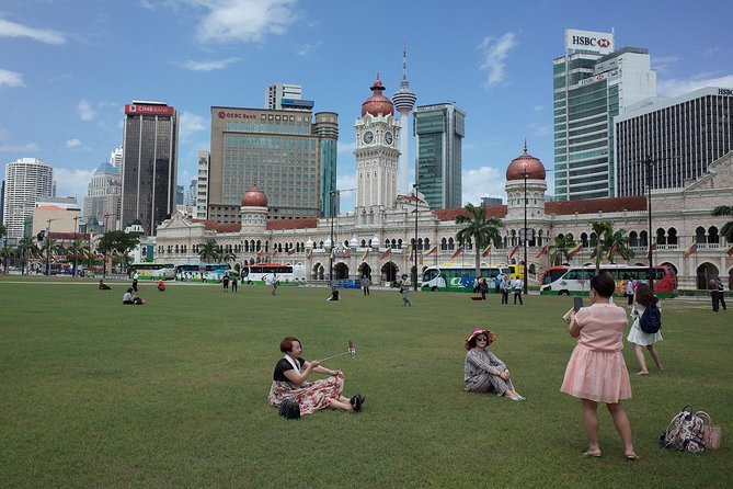 Private Kuala Lumpur Night Market And Food Tour - What the private guide adds