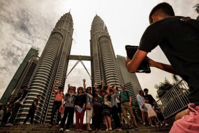 Private Kuala Lumpur Photographic Tour With Petronas Towers & Sky Box K.L Tower