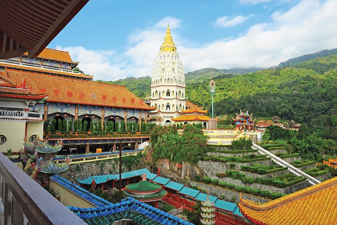 Private Penang Hill and Temple - The Thousand-Buddha Pagoda and Goddess of Mercy