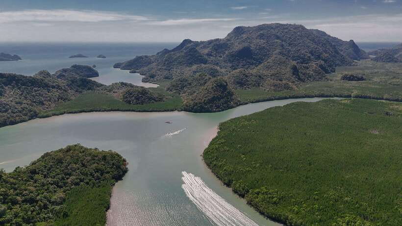 (PRIVATE) Platinum Package Jet Ski Tour Langkawi, Red Ray - Pregnant Maiden Lake and its local legends