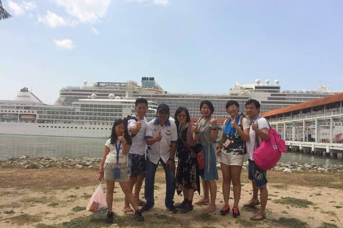 Private Port Klang Cruise to Kuala Lumpur City Tour - Batu Caves gives the day its first big visual change