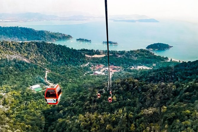 Private Tour in Langkawi with SkyBridge and Langkawi Cable Car - The cable car ride up Mount Machinchang