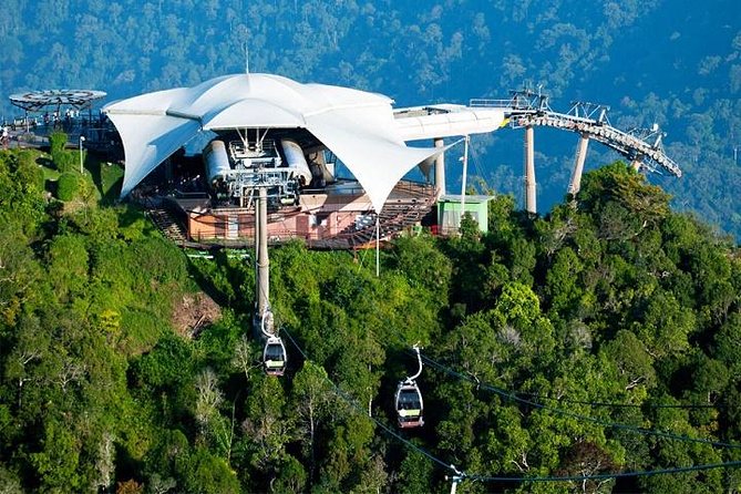 Private Tour in Langkawi with SkyBridge and Langkawi Cable Car - Oriental Village at the mountain foot