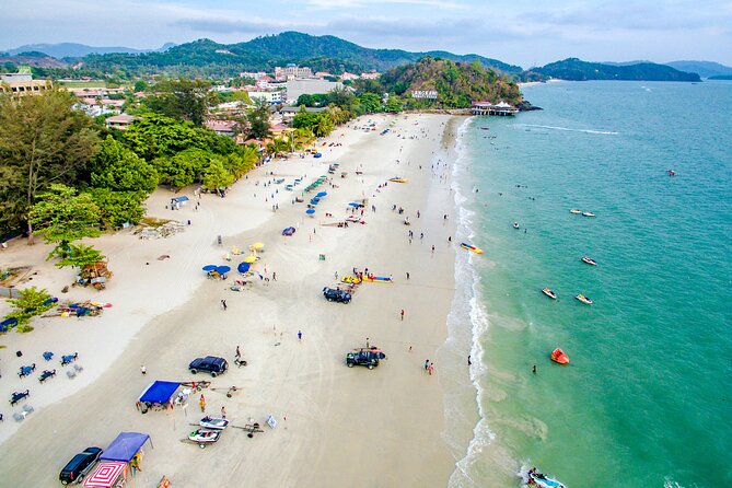 Private Tour : Langkawi Half Day City Exploration - Eagle Square: Langkawi’s most recognizable photo stop