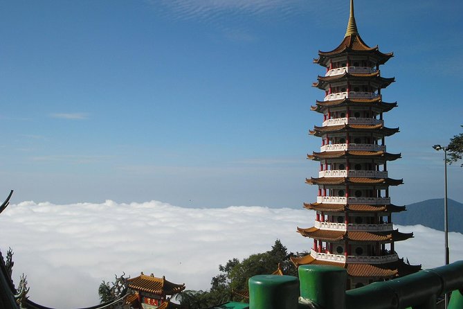 Private Tour with Local Host : Genting Highlands Day Tour enroute Batu Caves - Is $171.68 per person good value?