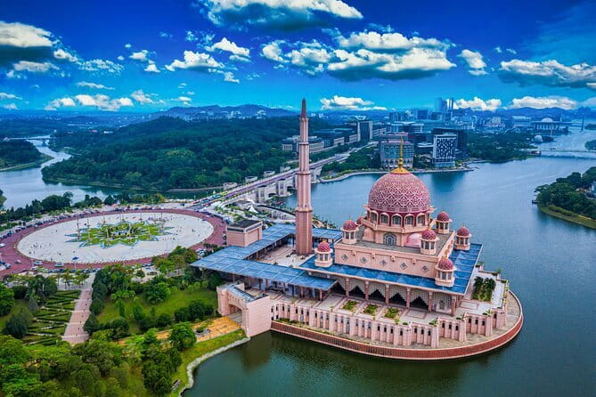 Putrajaya Tour From Kuala Lumpur Includes Batu Caves - Key points to know before booking