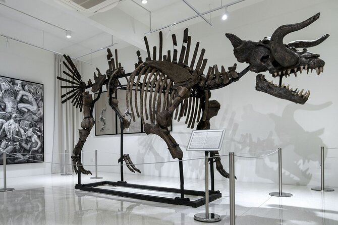 Quirky Art Museum called Ur-Mu in Bukit Bintang, KL - The rooftop sculpture lounge and KL Tower view