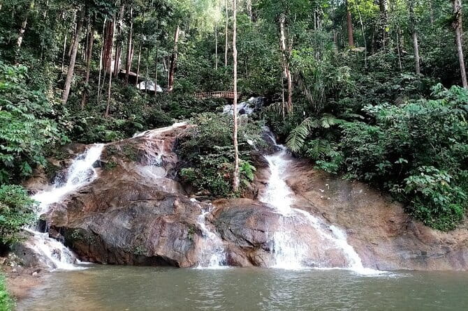 Rainforest-Cascading Waterfall & Batu Cave (Private Tour) - Key points to know before booking