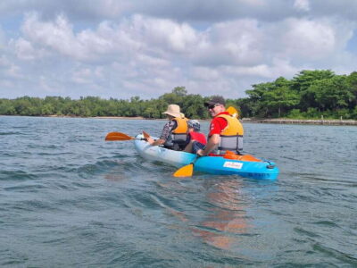 Round Ketam Kayaking at Pulau Ubin