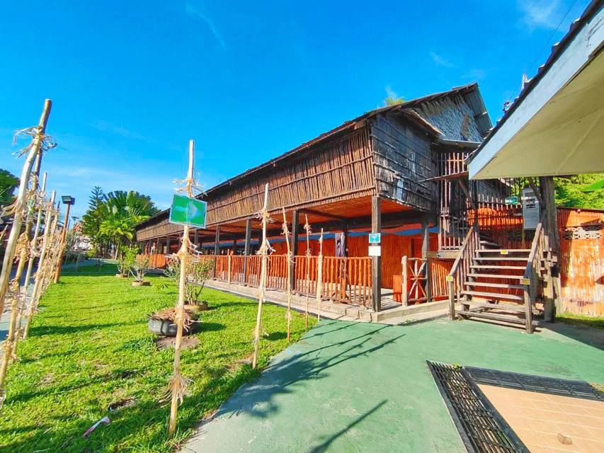Sabah : Koisaan Cultural Village - What the $14 price includes