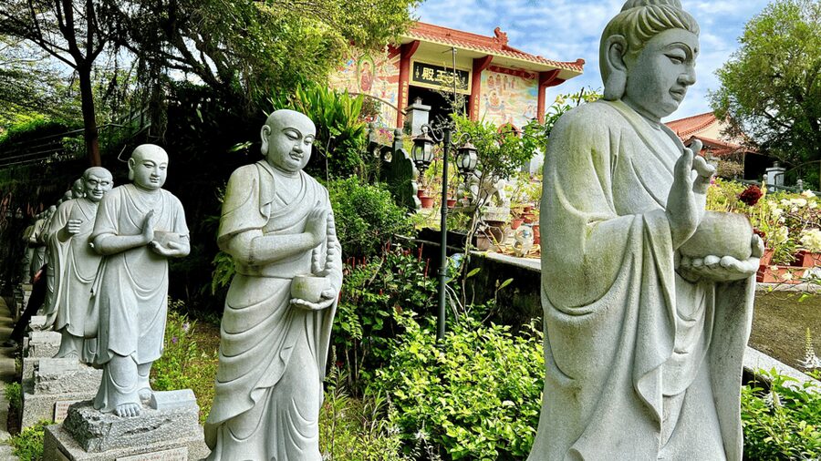 Sabah : Kota Kinabalu City Tour - The guide and vehicle can shape the whole experience