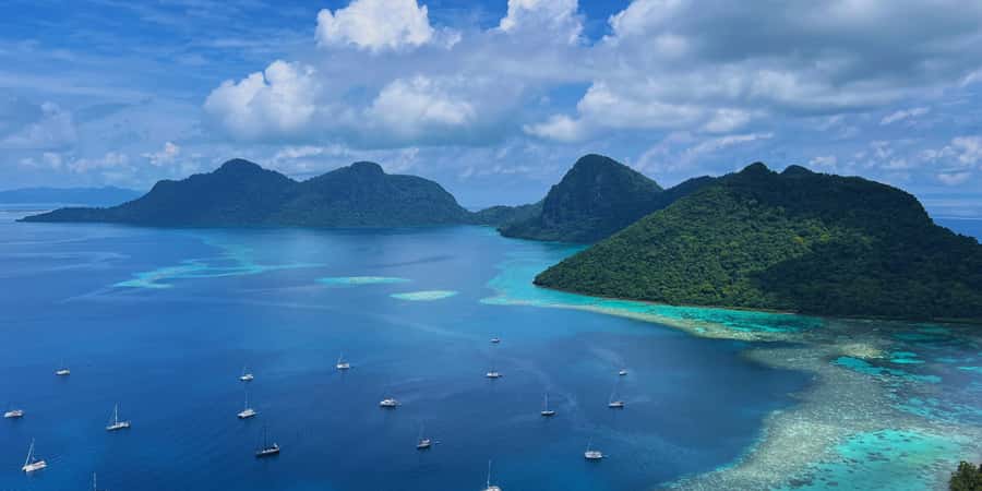 Semporna : Island Hopping Semporna Adventure - Sibuan for white sand and a slower pace