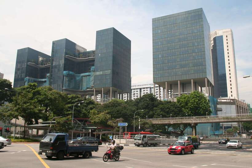 Singapore: Private Tour with a Local Guide - A private route through Singapore, not a fixed checklist