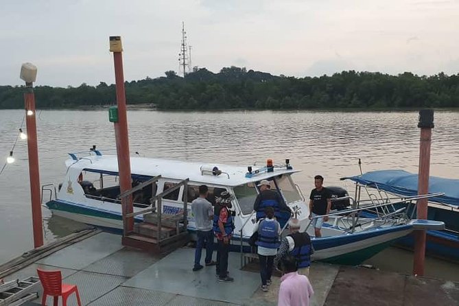 Sky Mirror Experience at Kuala Selangor from Kuala Lumpur - What the Private Format Really Means