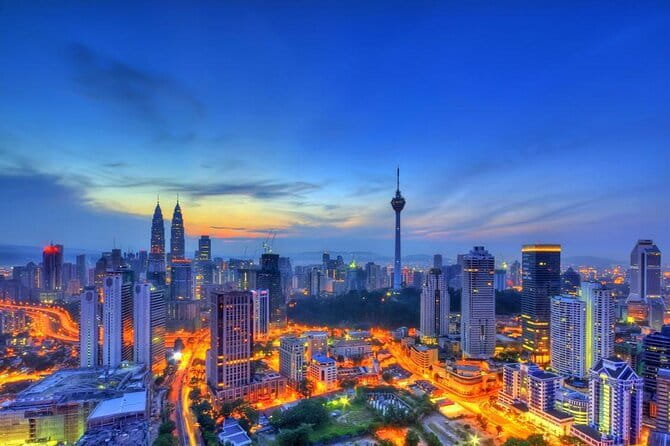 Small-Group Kuala Lumpur Half-Day City Tour - The National Monument and Malaysia’s independence story