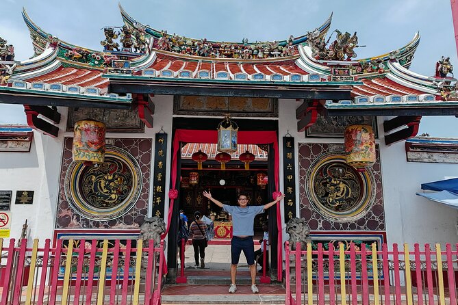 Small Group Melaka Flavours Food and Culture Tour - Jonker Street and the Peranakan streets