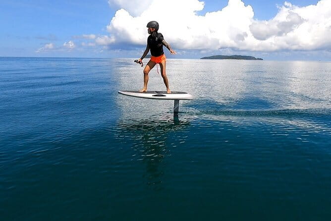 Sunset E-Foil Experience in Tanjung Aru Beach - Children, beginners, and less confident riders