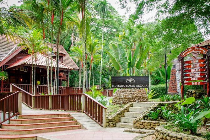 Taman Negara Day Tour with Canopy Walk - Reaching Taman Negara from Kuala Lumpur before breakfast