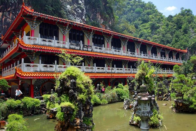 Wildlife & Wonders: Orang Utan Island + Perak Cave Temple Tour - Key points to know before booking